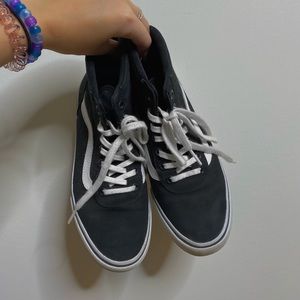 ✨vans black high top (womens)✨